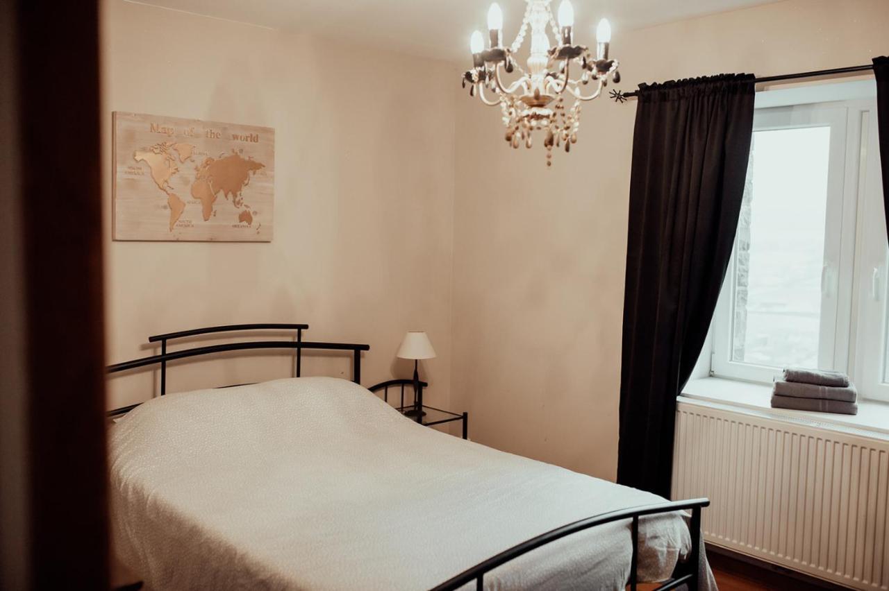 Le Chateau De Balmoral Sart-lez-Spa Dış mekan fotoğraf