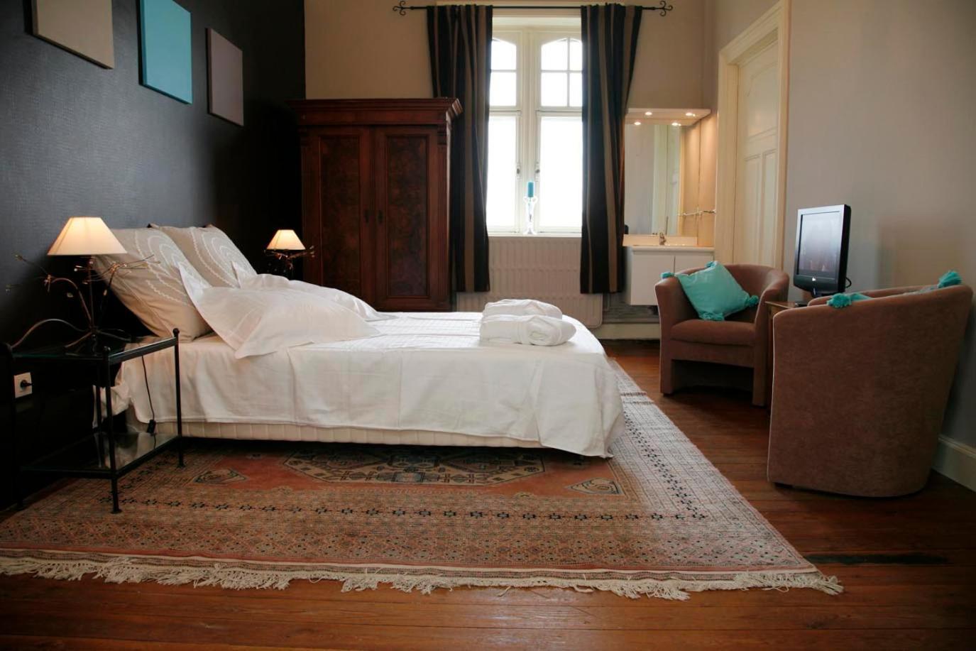 Le Chateau De Balmoral Sart-lez-Spa Dış mekan fotoğraf